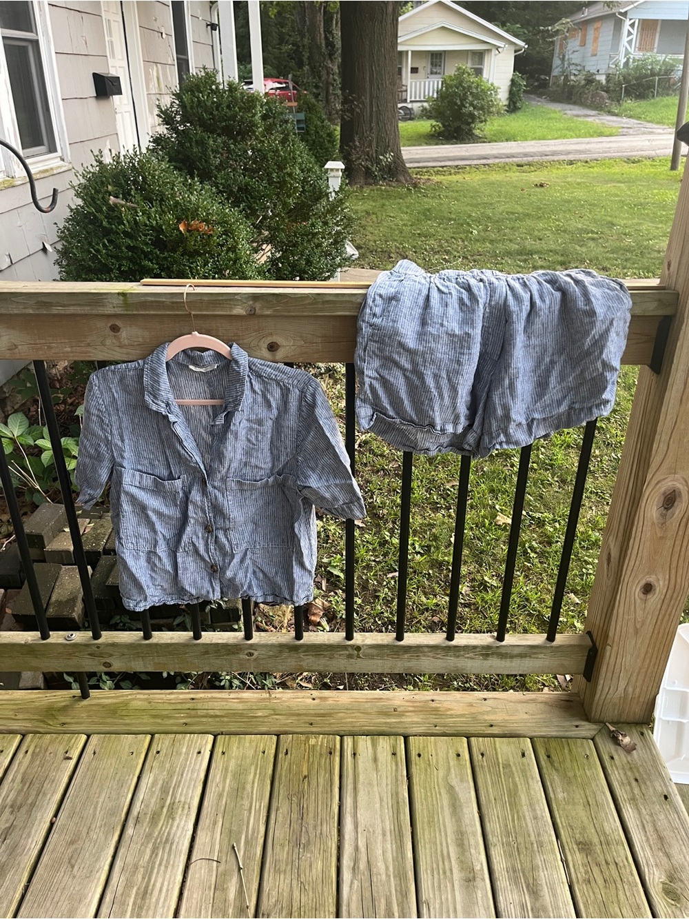Everlane Blue Striped Women’s Linen Button-Down Shirt and Shorts Set